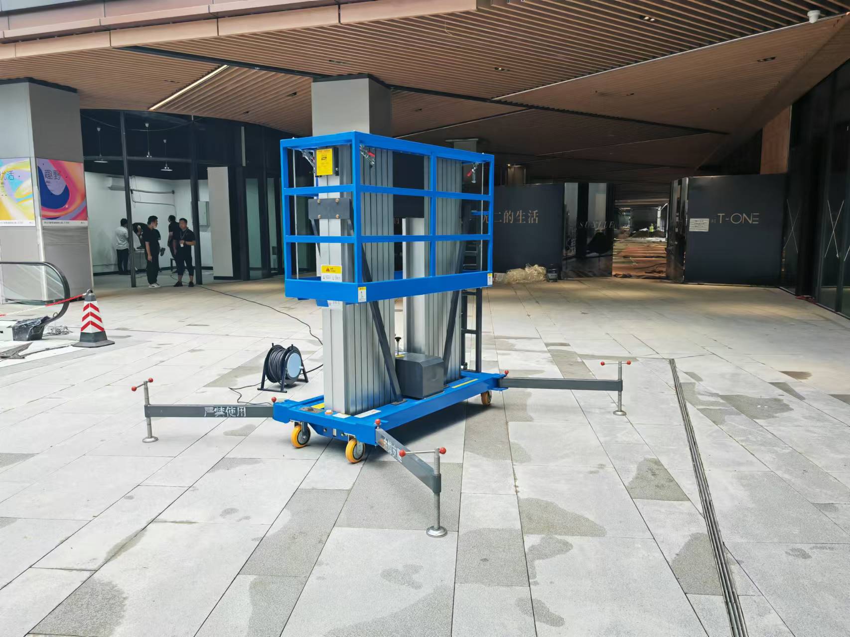 成都新都升降機(jī)