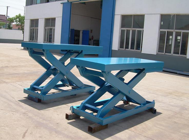 成都液壓升降機訂購相關事宜